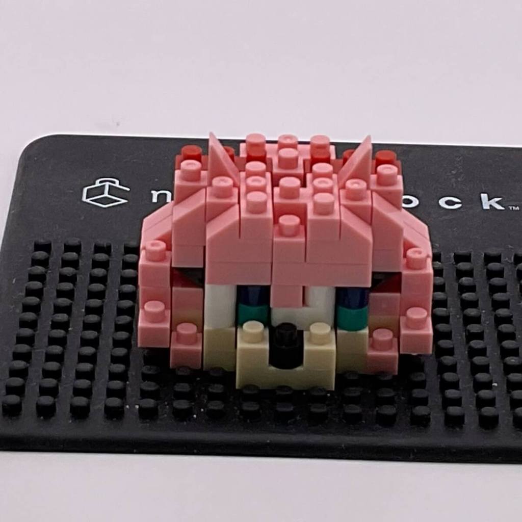 Nanoblock Amy Rose set, build step 7