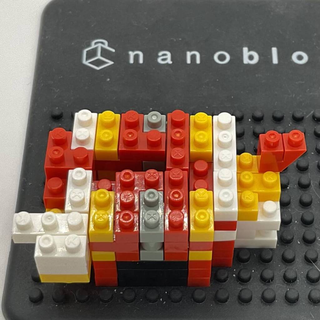 Dr. Eggman Nanoblock Build: Instructions Step 6