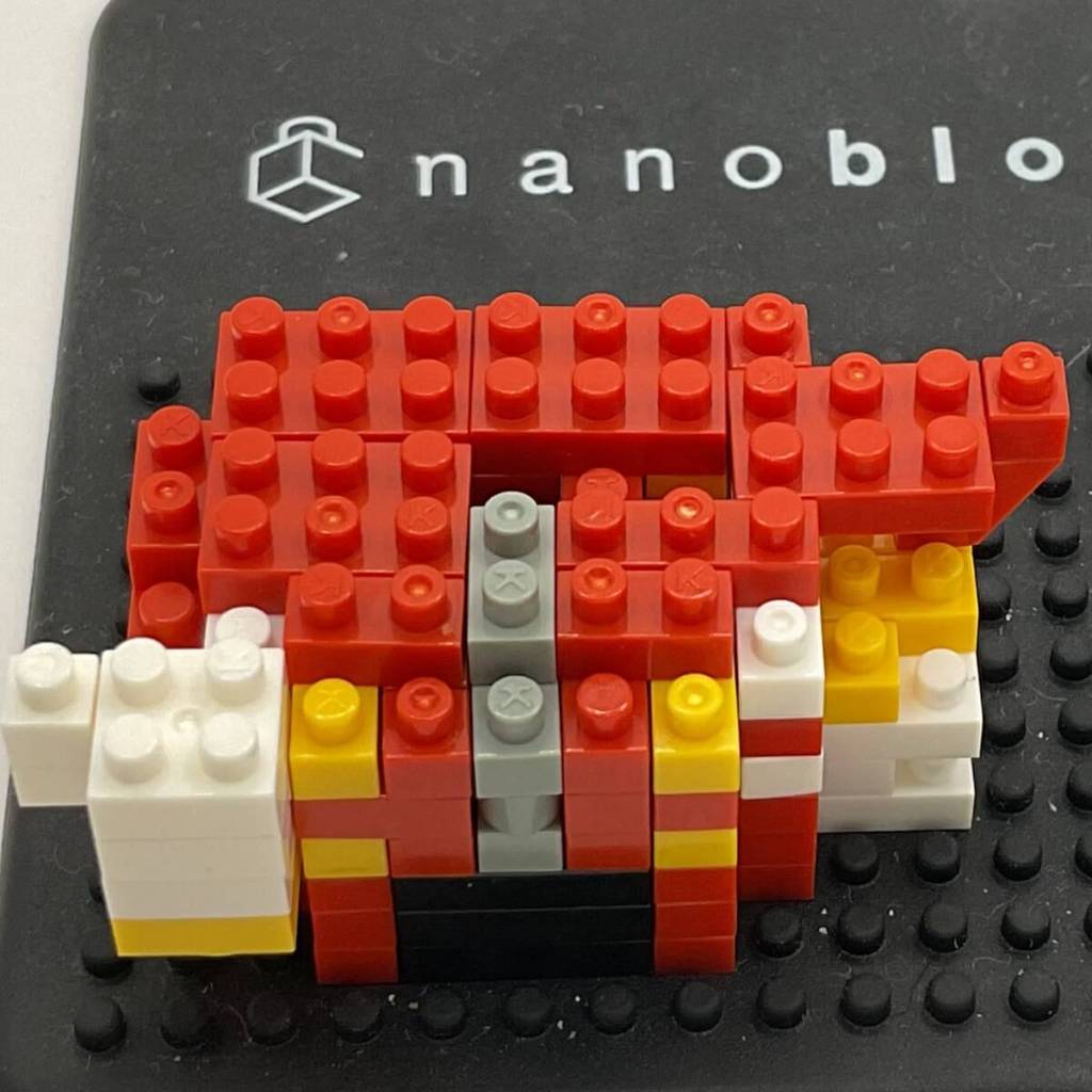 Dr. Eggman Nanoblock Build: Instructions Step 7