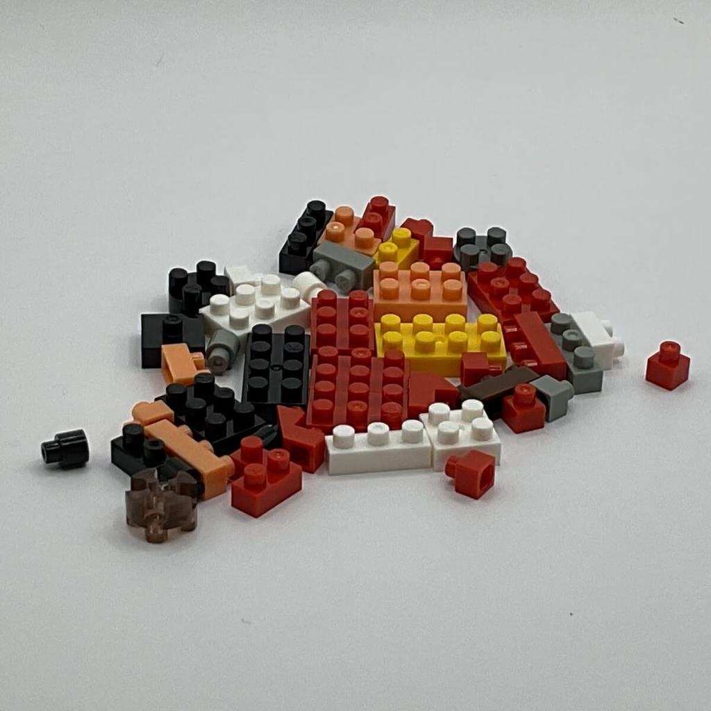 Extra pieces from the Dr. Eggman Nanoblock set.