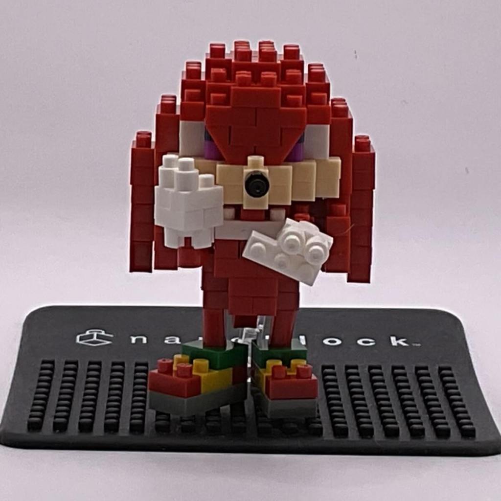 Building the Nanoblock Knuckles Set: Step 15