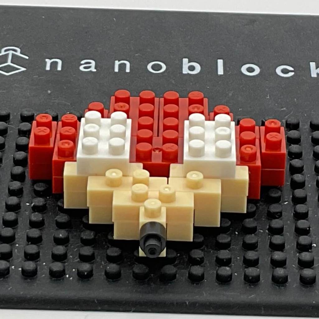 Building the Nanoblock Knuckles Set: Step 4